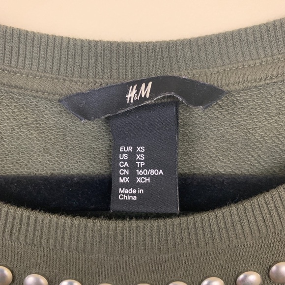 H&M studded crewneck quarter sleeve sweater - Picture 5 of 8